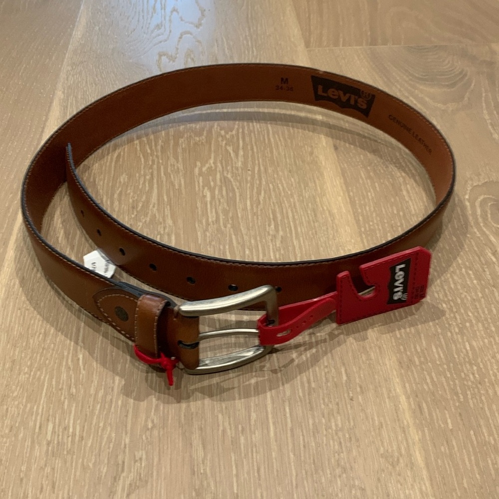 Levi’s Mens Leather Brown Belt size Medium